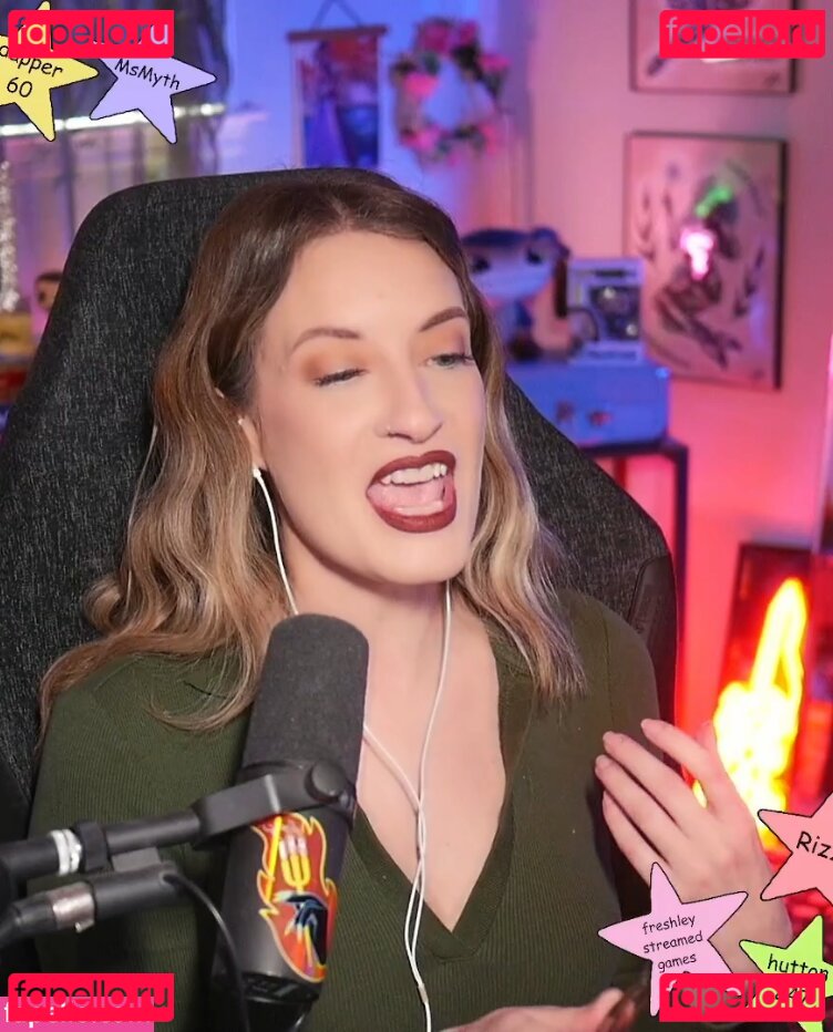 BasicWitGirl / tbhlessbasic Onlyfans Photo Gallery 