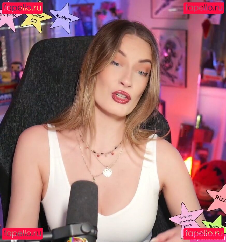 BasicWitGirl / tbhlessbasic Onlyfans Photo Gallery 