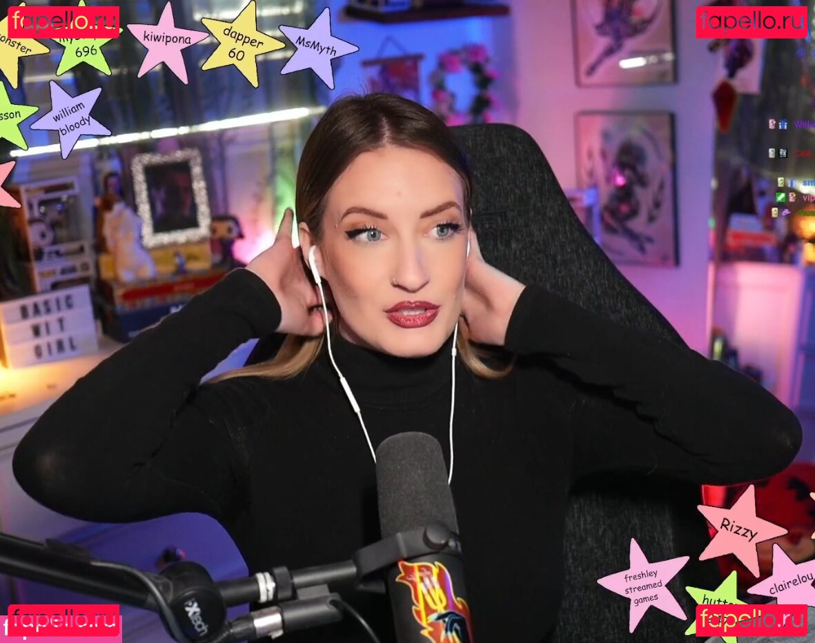 BasicWitGirl / tbhlessbasic Onlyfans Photo Gallery 