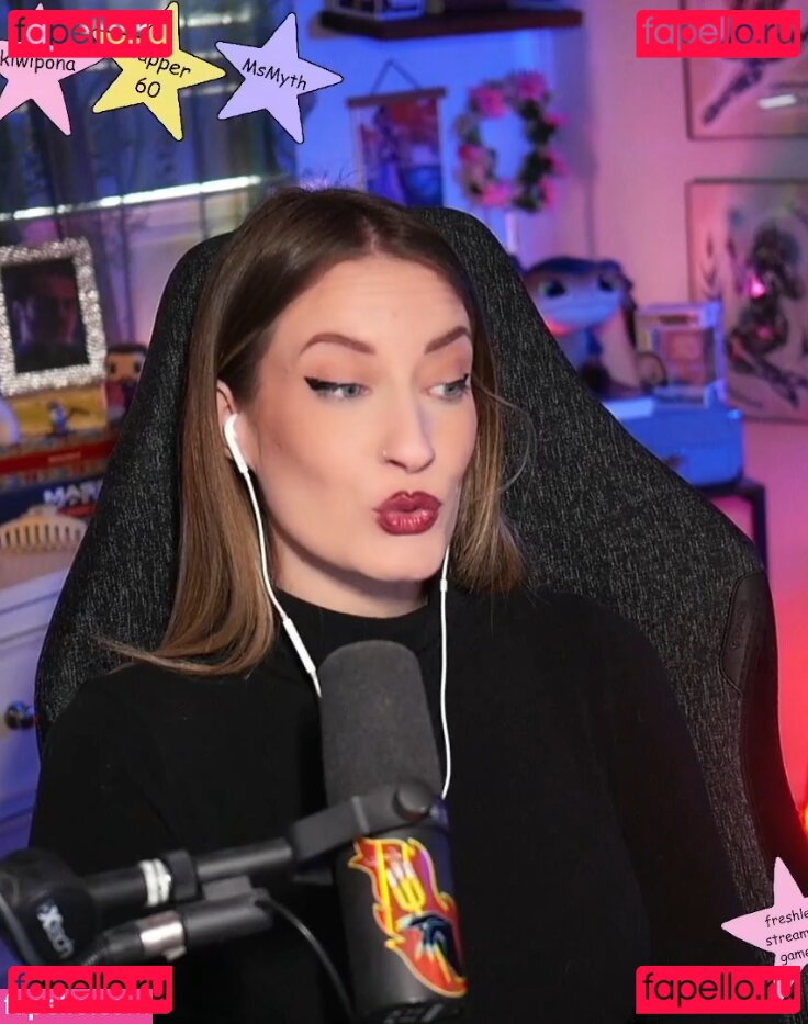 BasicWitGirl / tbhlessbasic Onlyfans Photo Gallery 