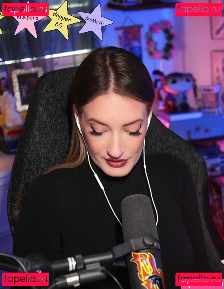 BasicWitGirl / tbhlessbasic Onlyfans Photo Gallery 