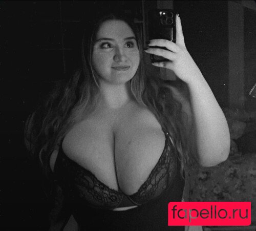 lovelysquirrel33 Onlyfans Photo Gallery 