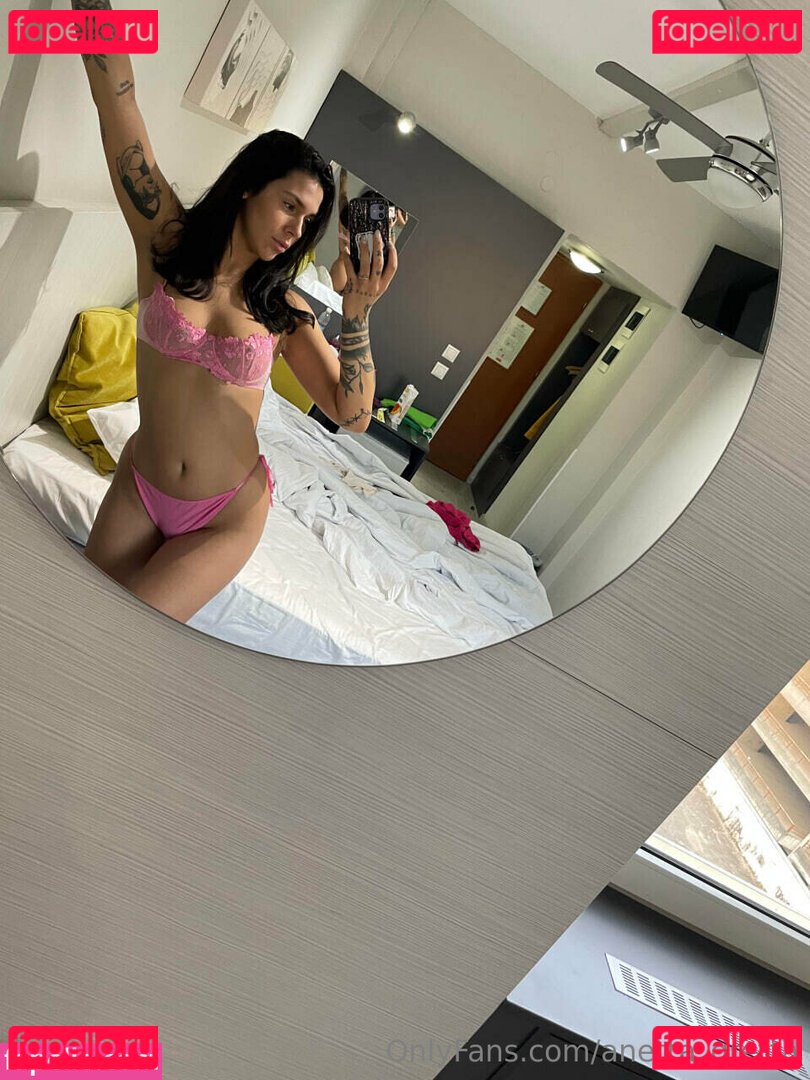 anetta_gretta / missobx13 / missyluxxx Onlyfans Photo Gallery 