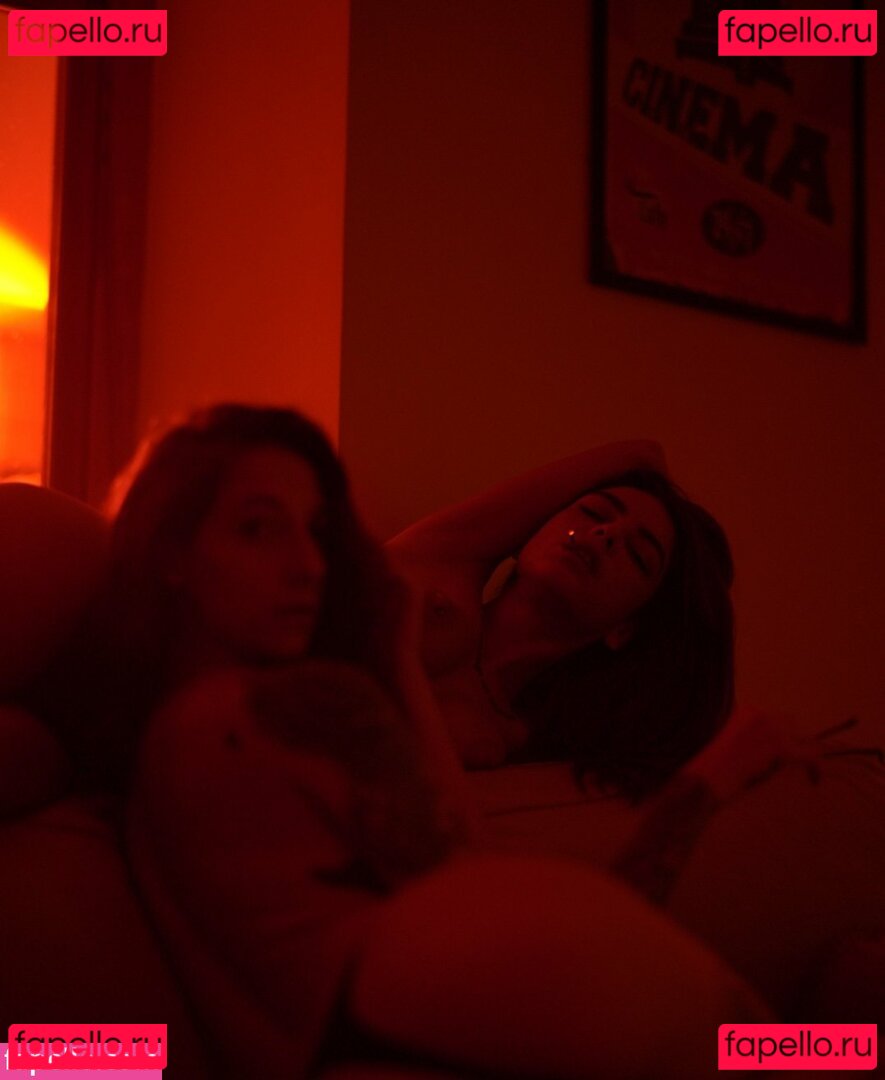 Didem Dinç / madamnarsist Onlyfans Photo Gallery 