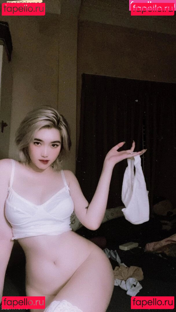 Ununneee Onlyfans Photo Gallery 