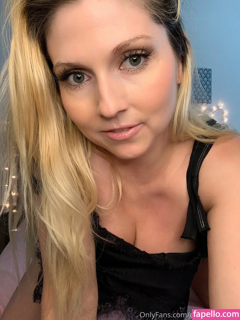 christiestevens Onlyfans Photo Gallery 