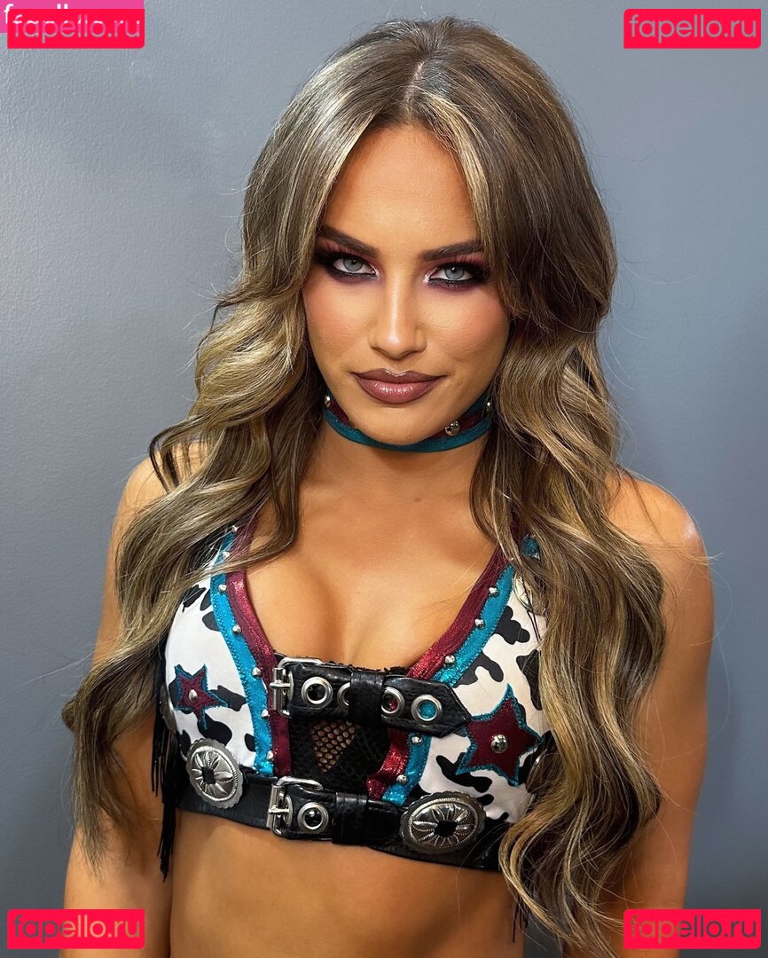Fallon Henley / WWE / fallon_wwe Onlyfans Photo Gallery 
