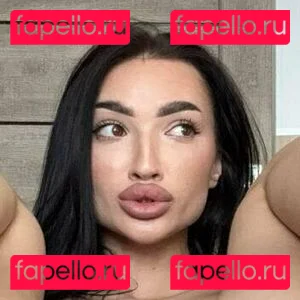 egirlmac Onlyfans Photo Gallery 