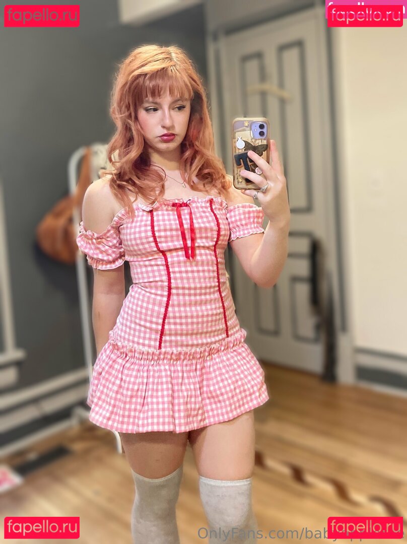 plumcry Onlyfans Photo Gallery 