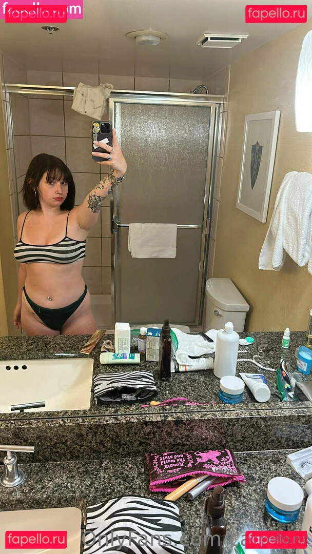 cantjinx Onlyfans Photo Gallery 