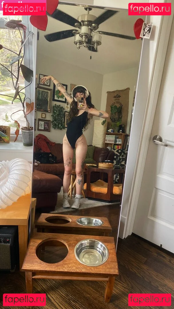 Pleasequietdown Onlyfans Photo Gallery 