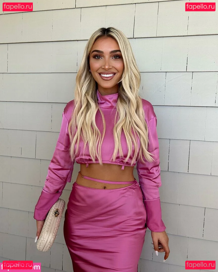 Camaryn Swanson Onlyfans Photo Gallery 