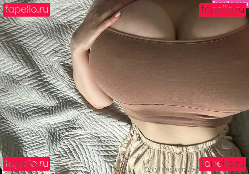 BigBoobsBunny Onlyfans Photo Gallery 