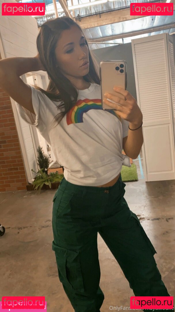 mayawoulfe / mayawoulfedotcom Onlyfans Photo Gallery 