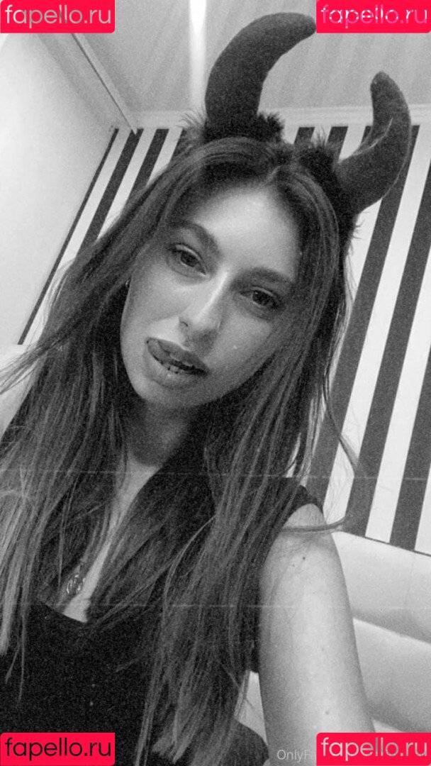 Darina Rey Onlyfans Photo Gallery 