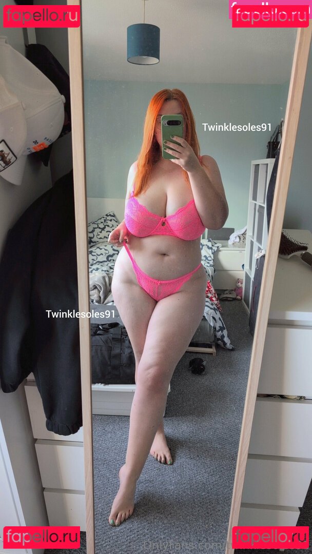 twinklesoles91 Onlyfans Photo Gallery 