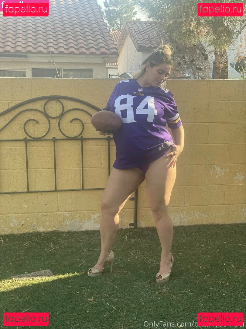 britanybomber Onlyfans Photo Gallery 