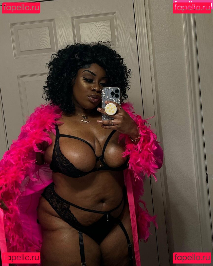 ILookLikeBaae / ilovesexary Onlyfans Photo Gallery 