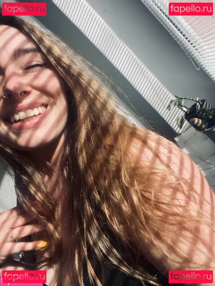 Blondinbelka / Natasha Rey / blondebleak Onlyfans Photo Gallery 