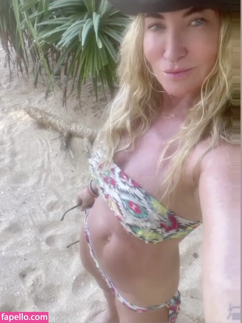 Meg Matthews Onlyfans Photo Gallery 