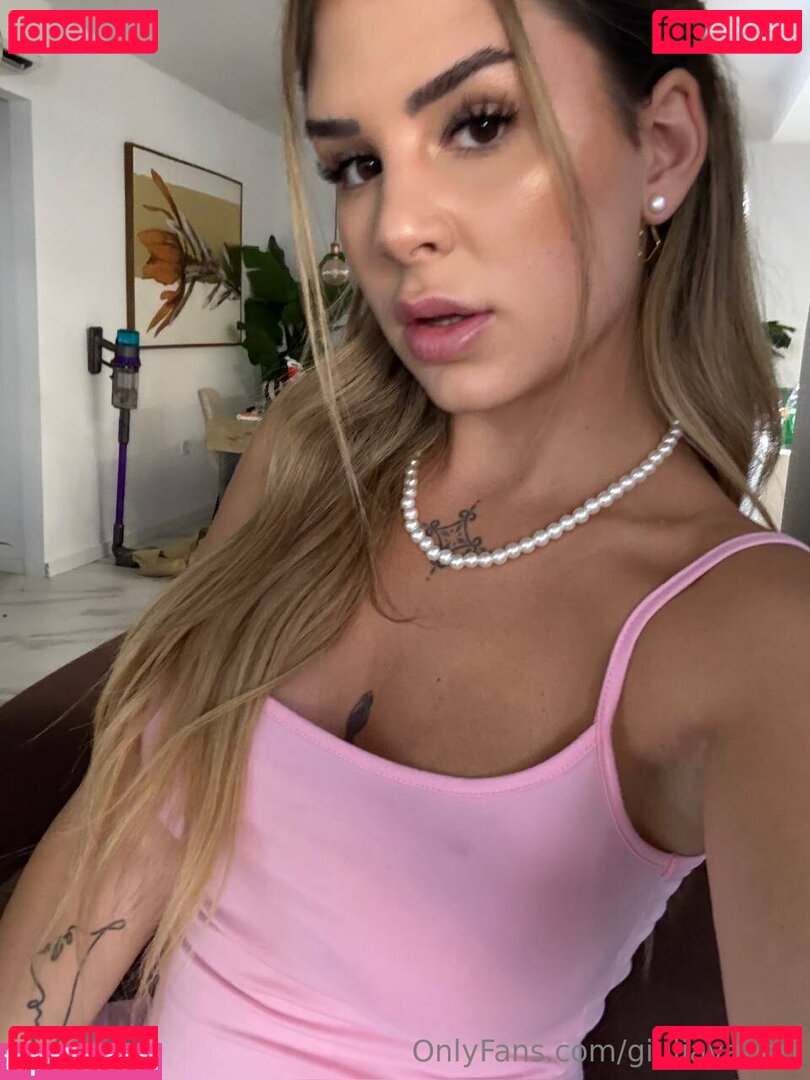 giuliavaneri Onlyfans Photo Gallery 