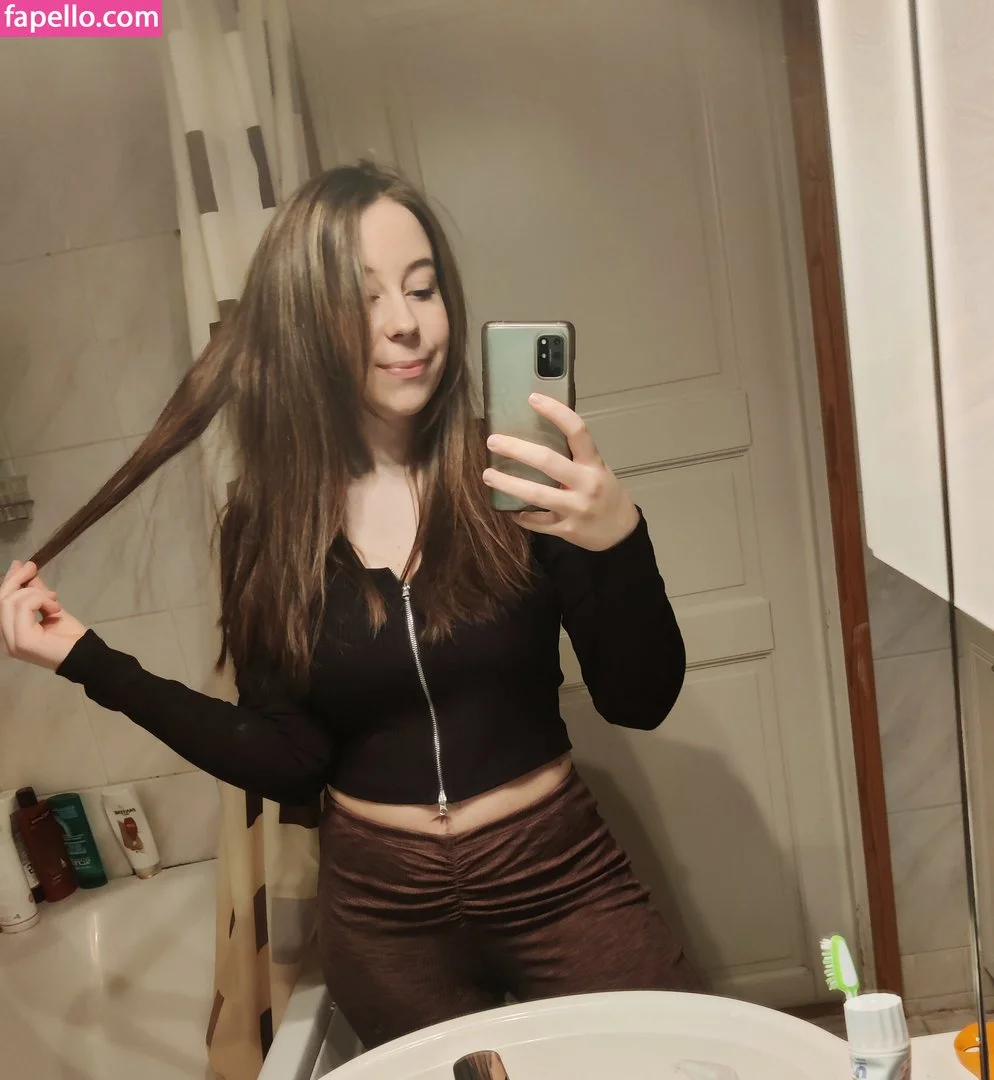 actuallyalisa Onlyfans Photo Gallery 