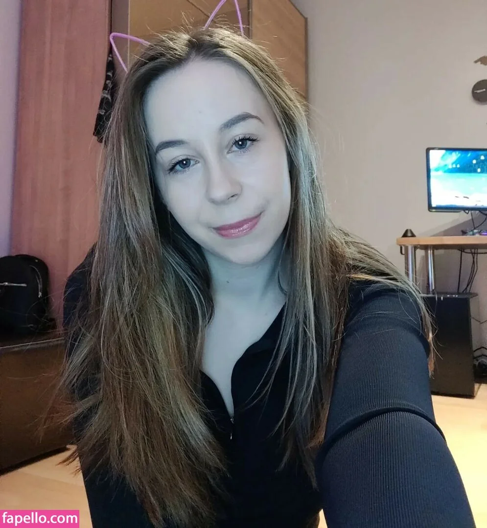 actuallyalisa Onlyfans Photo Gallery 