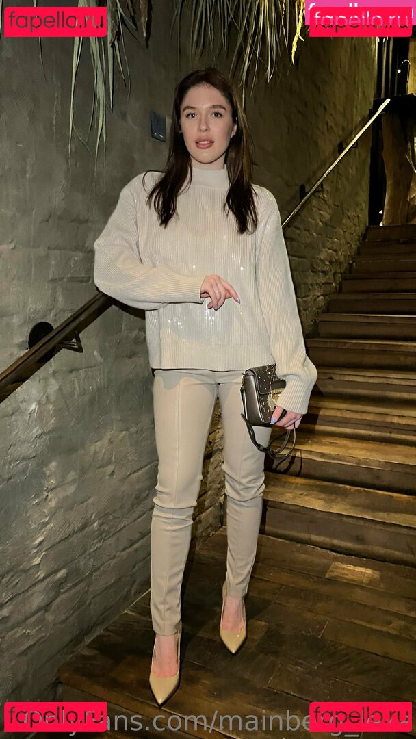 alexa_sunny / sunnyycombs Onlyfans Photo Gallery 