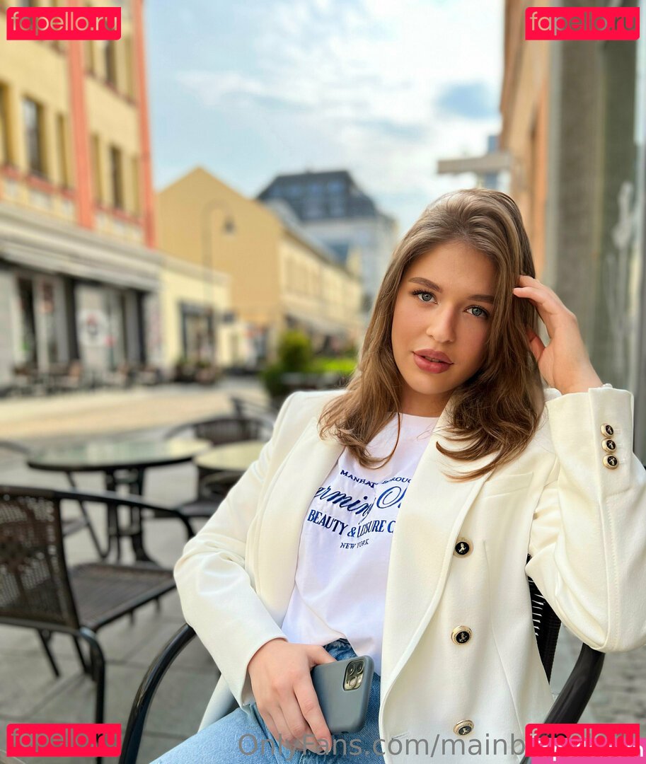 alexa_sunny / sunnyycombs Onlyfans Photo Gallery 