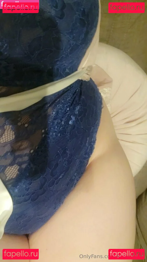 KatieOhLee Onlyfans Photo Gallery 