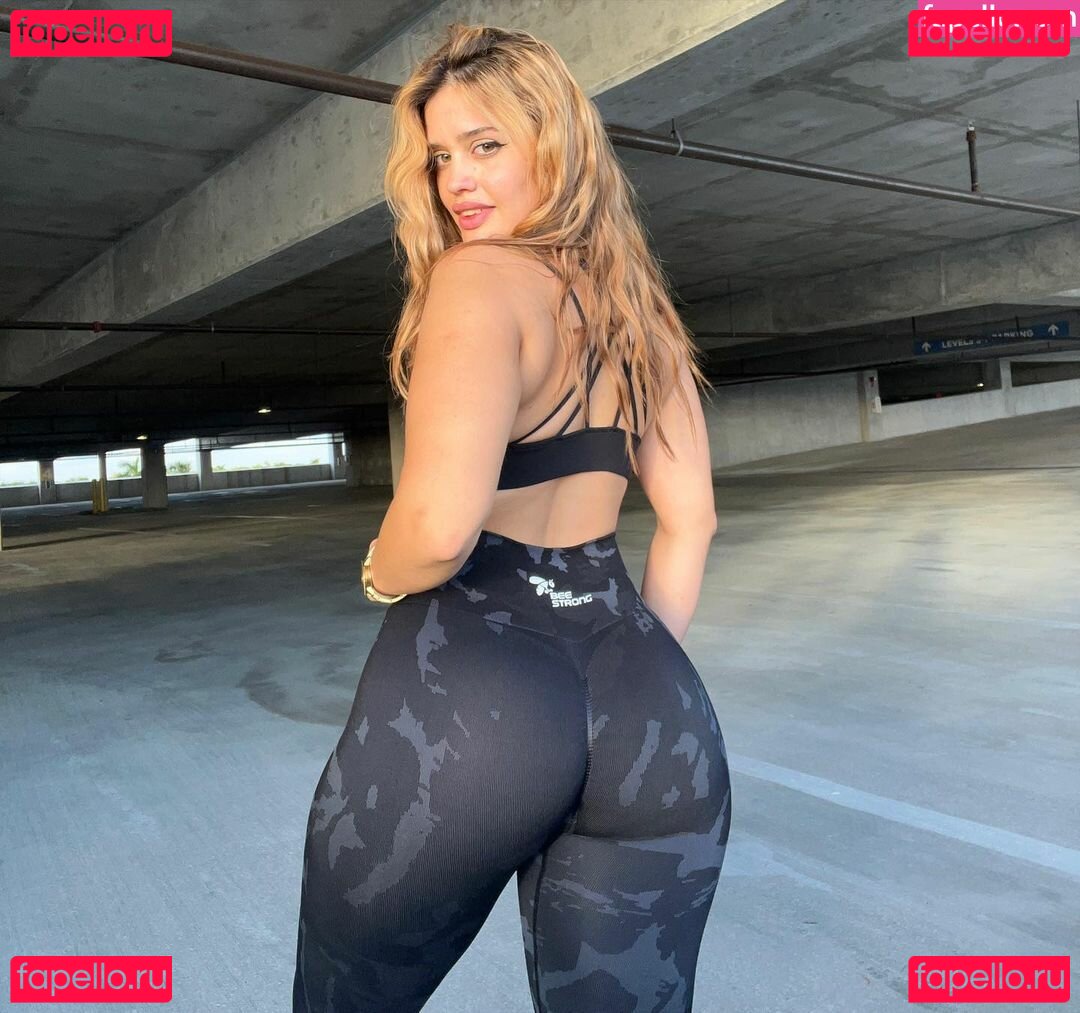 Nadia G / nadiag537 Onlyfans Photo Gallery 