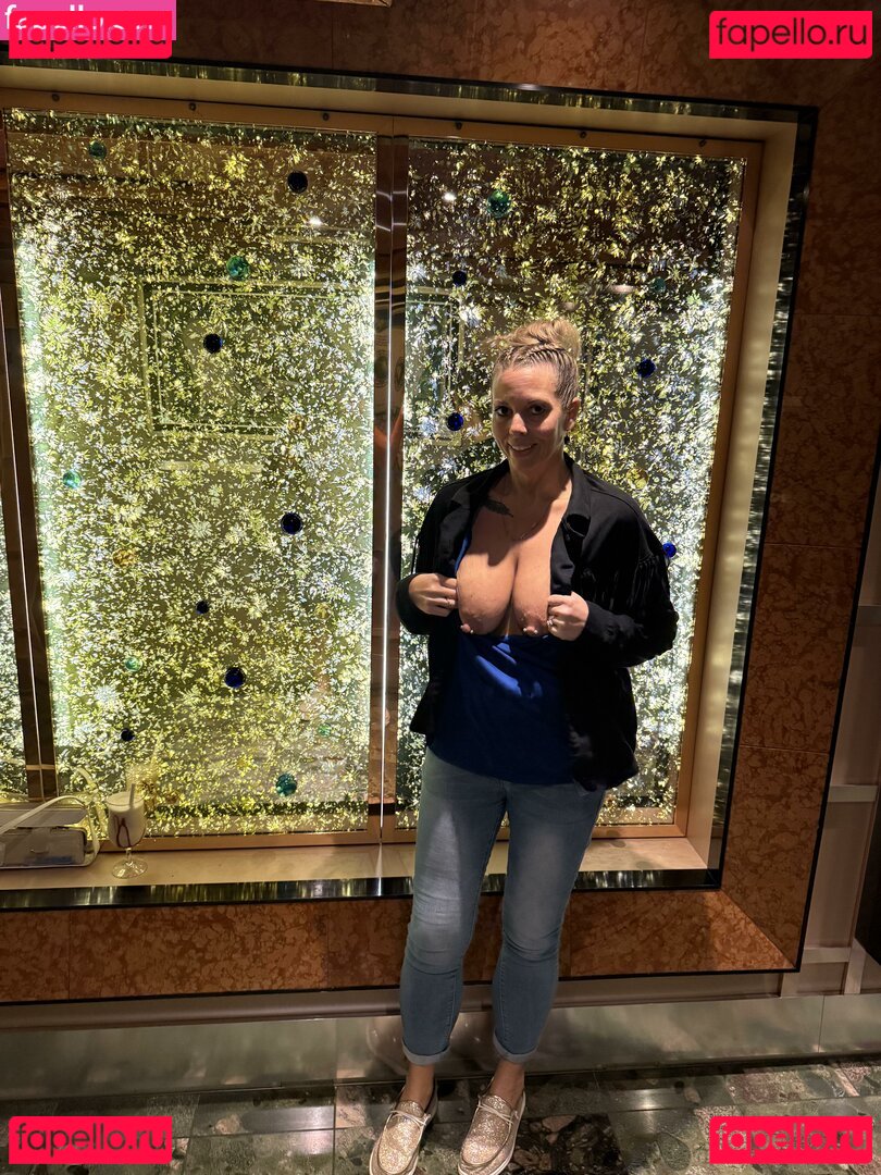 naughtynursetx6969 Onlyfans Photo Gallery 