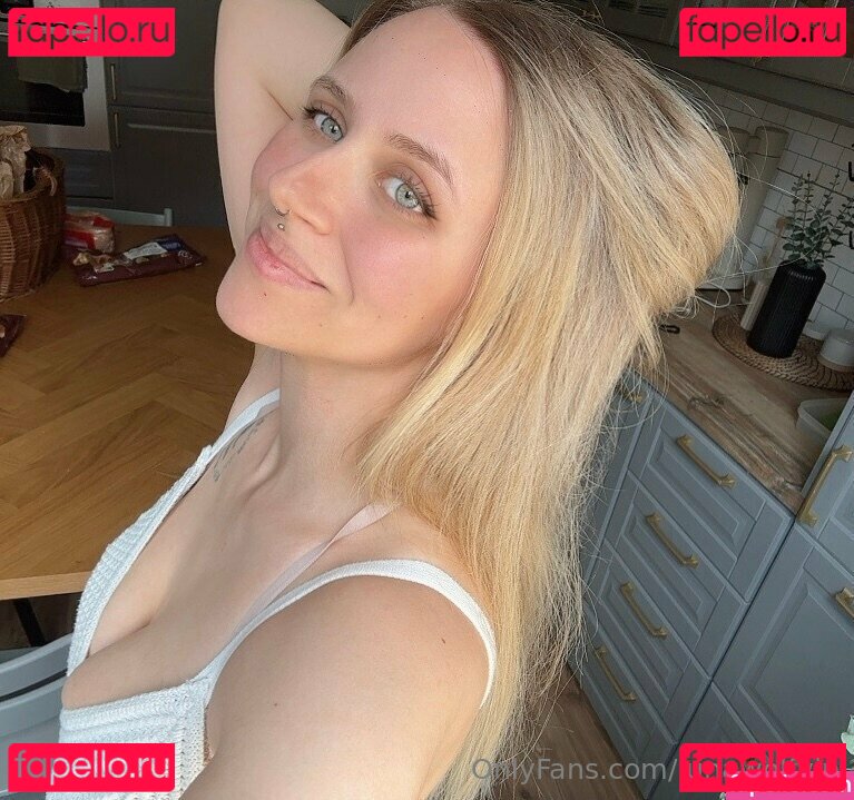 luna_cutee / luna_cutie9 Onlyfans Photo Gallery 