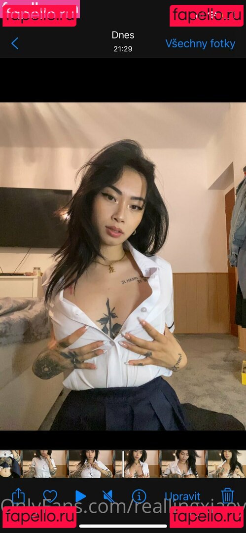 reallingxiaoyu / ryuutoria Onlyfans Photo Gallery 