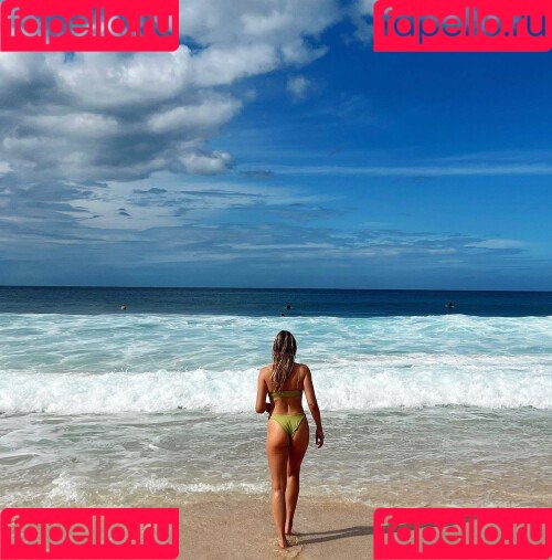 Katrina Bowden Onlyfans Photo Gallery 