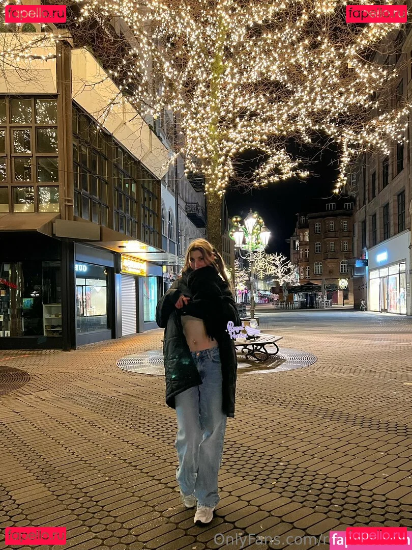 royalpantsu Onlyfans Photo Gallery 