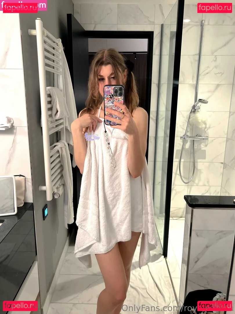 royalpantsu Onlyfans Photo Gallery 