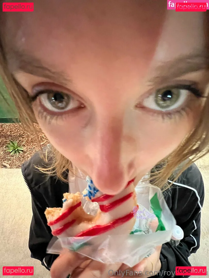 royalpantsu Onlyfans Photo Gallery 