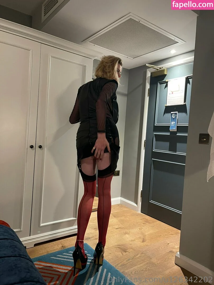 u126342202 Onlyfans Photo Gallery 