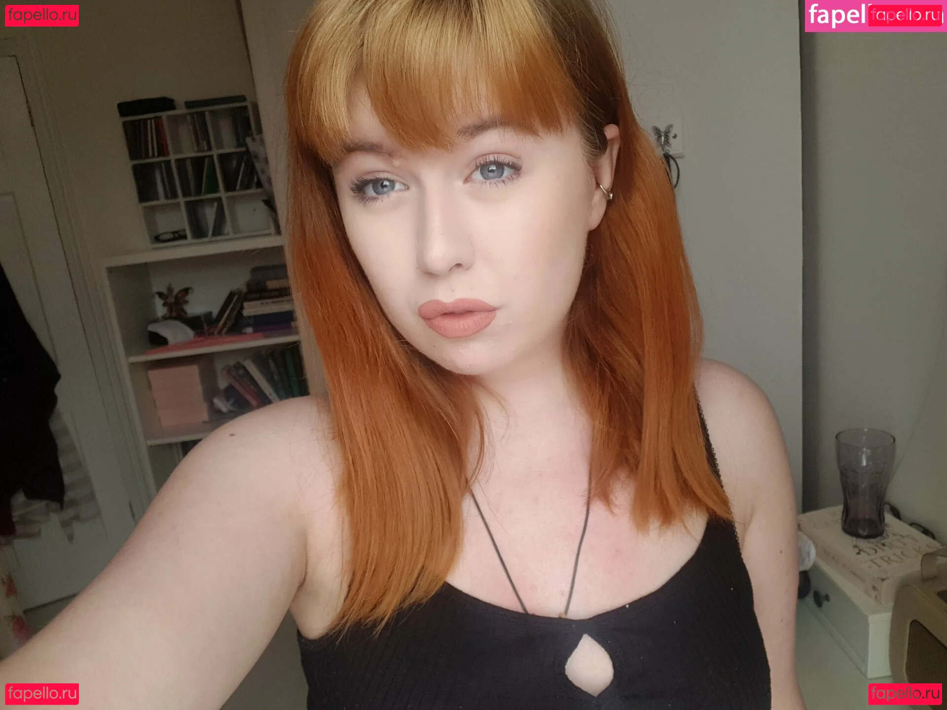 maebry Onlyfans Photo Gallery 