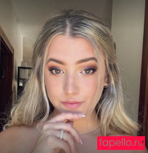 SweeetTails / sweeette Onlyfans Photo Gallery 