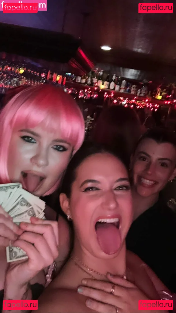 Ireland Baldwin Onlyfans Photo Gallery 