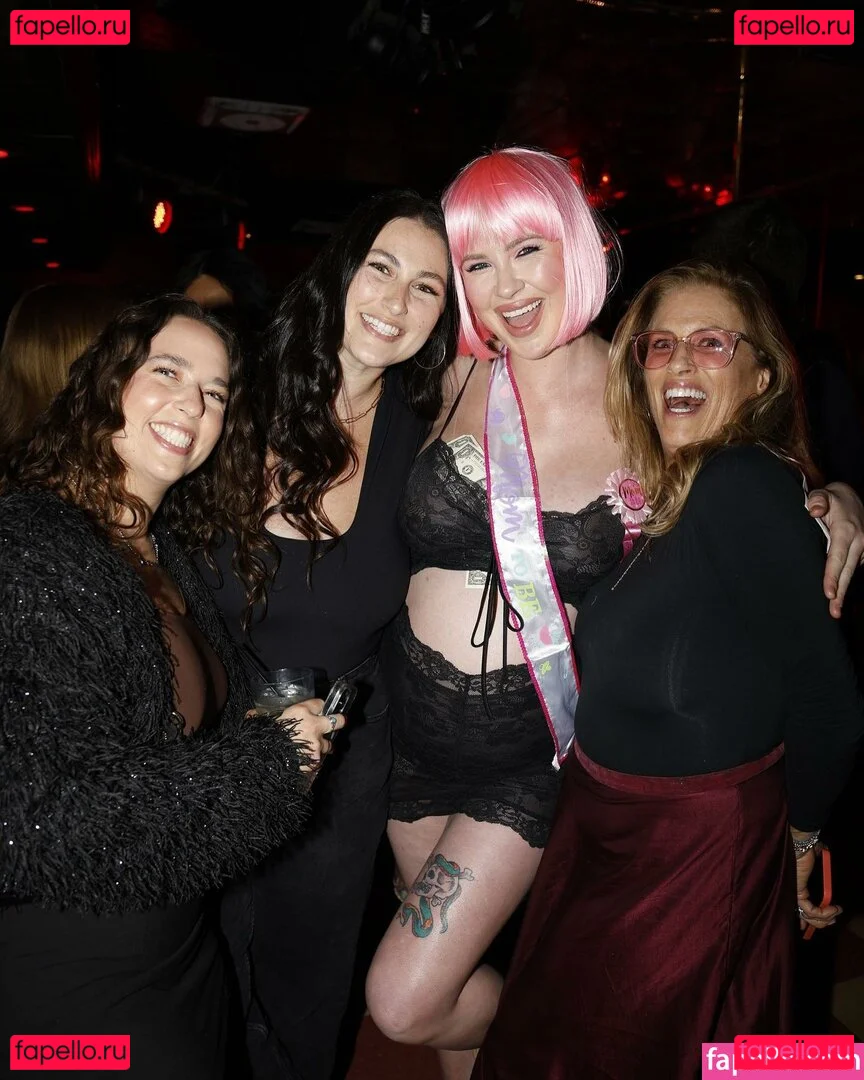 Ireland Baldwin Onlyfans Photo Gallery 