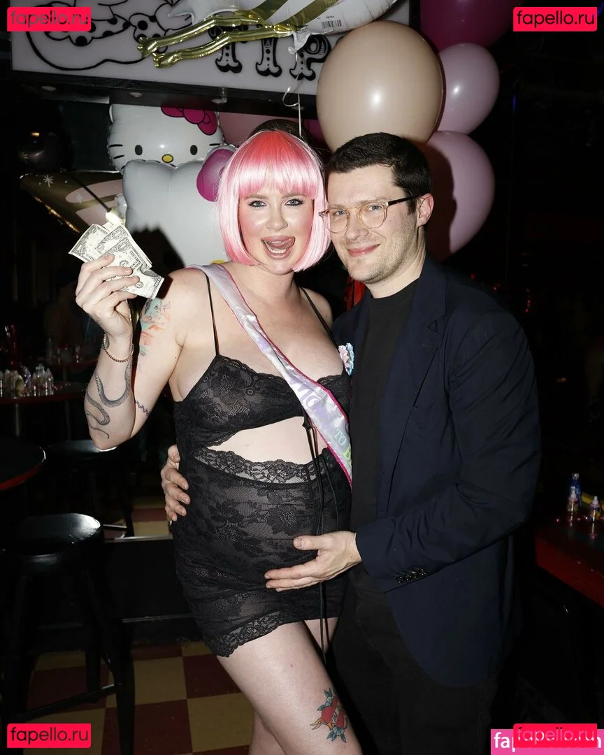 Ireland Baldwin Onlyfans Photo Gallery 