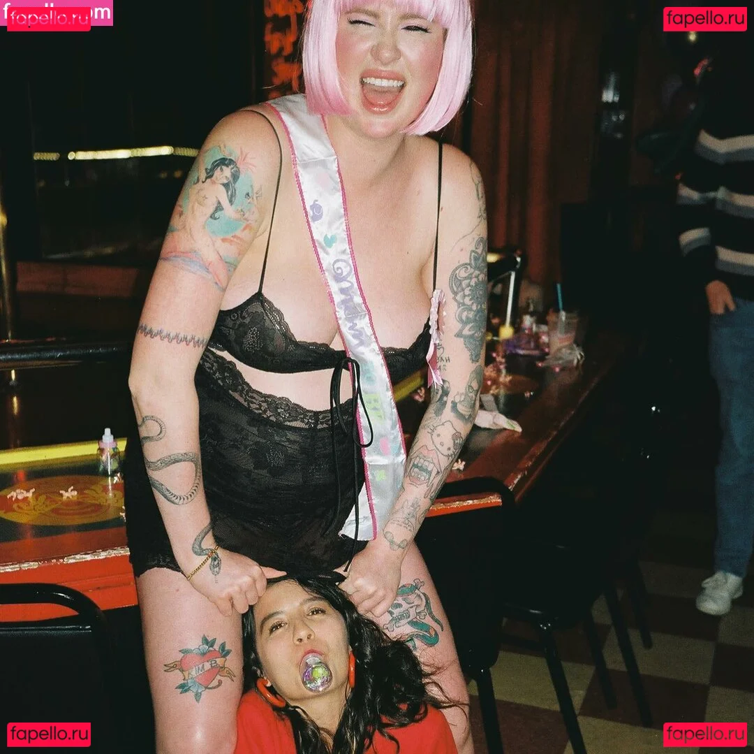 Ireland Baldwin Onlyfans Photo Gallery 