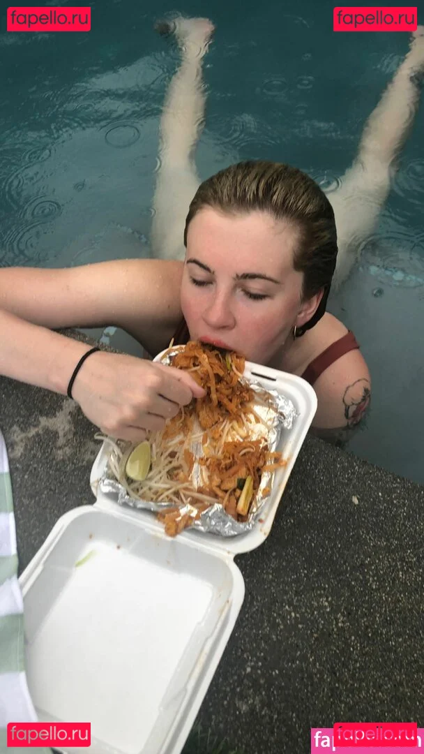 Ireland Baldwin Onlyfans Photo Gallery 