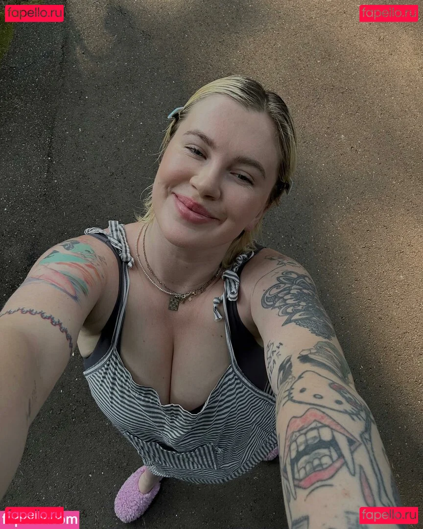 Ireland Baldwin Onlyfans Photo Gallery 