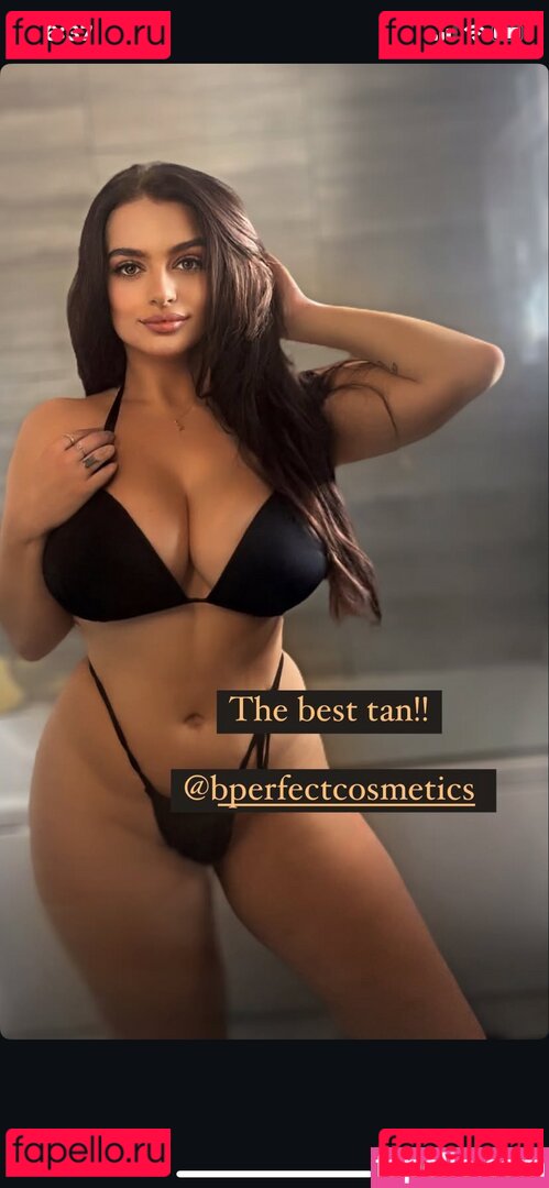 Shaina Michaela / shania_michaela / stormi_xx Onlyfans Photo Gallery 