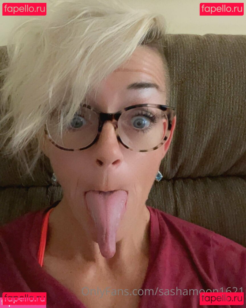 Sashamoon1621 Onlyfans Photo Gallery 