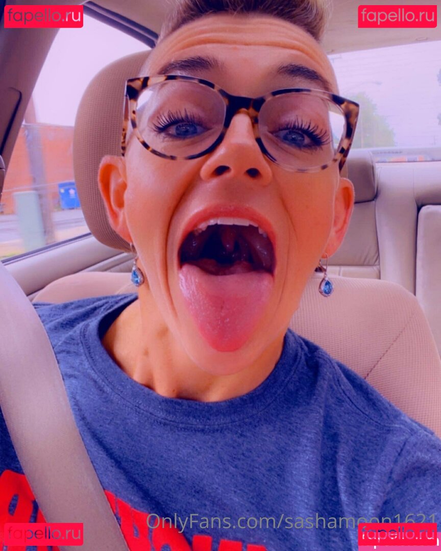 Sashamoon1621 Onlyfans Photo Gallery 